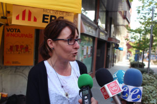 Sílvia Guillen, candidata d'ERC, durant la roda de premsa // Jose Polo