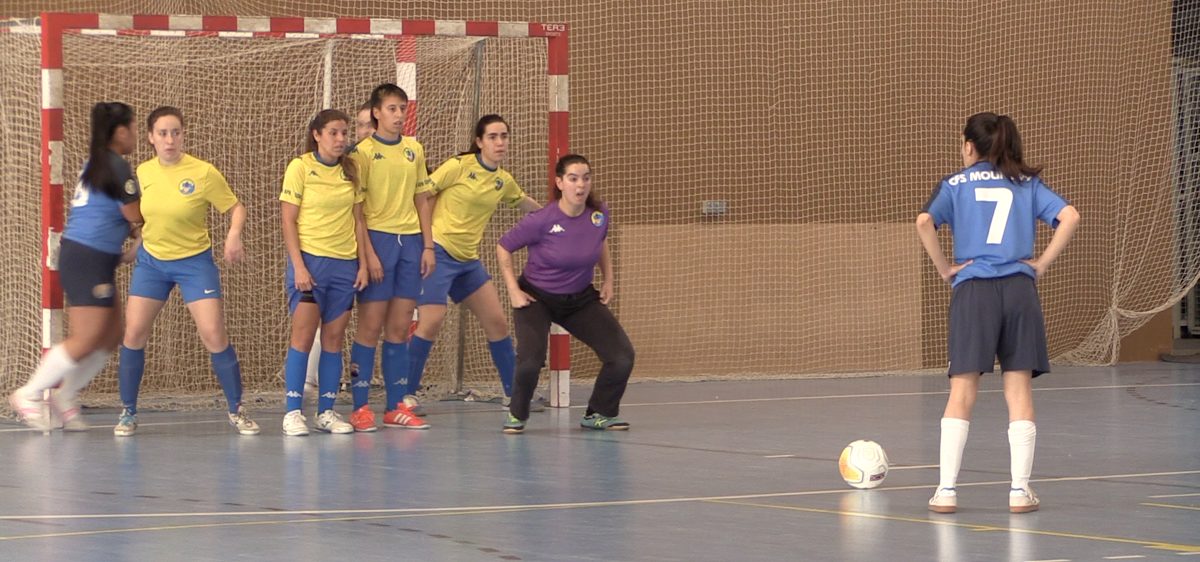 Marc Rollo Cfs El CFS Molins 99 femení cau contra el Palma Poble Sec per la mínima ...